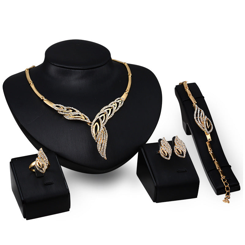 Gold Indian Bridal Jewelry Set
