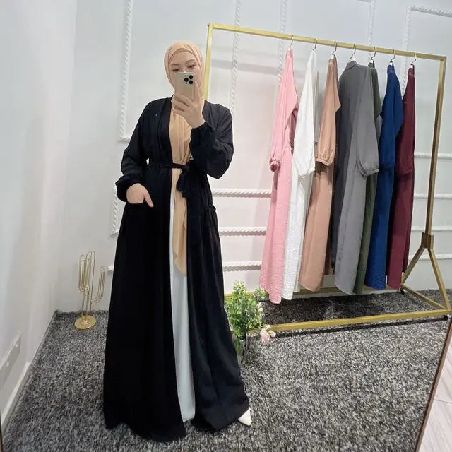 Abaya with pockets